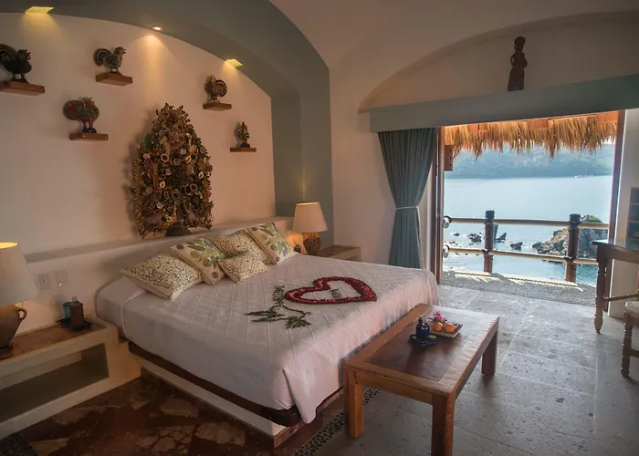 Villa El Murmullo By La Casa Que Canta Zihuatanejo