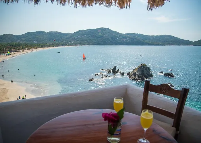 El Murmullo By La Casa Que Canta Villa Zihuatanejo