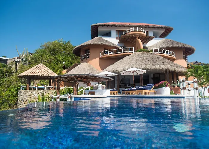 Villa El Murmullo By La Casa Que Canta Zihuatanejo
