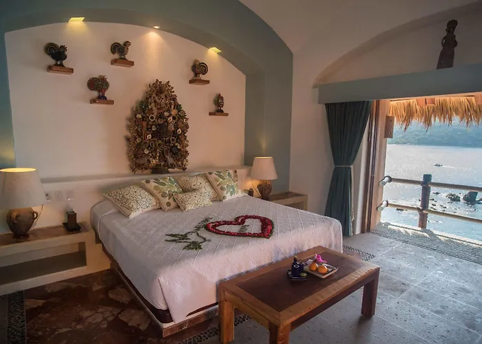 Villa El Murmullo By La Casa Que Canta Zihuatanejo
