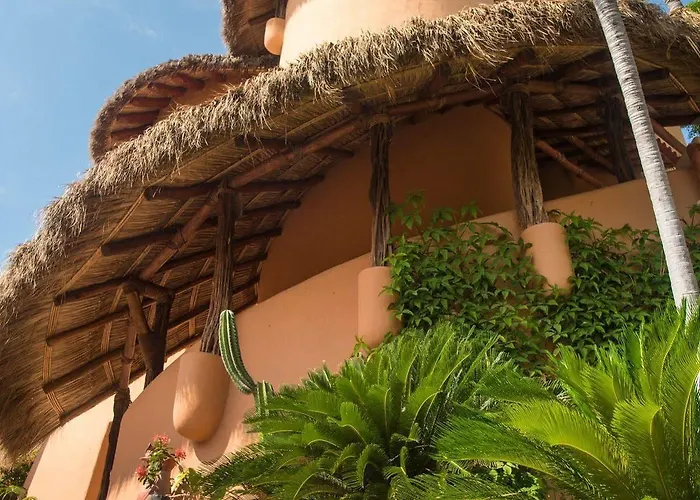 Villa El Murmullo By La Casa Que Canta Zihuatanejo